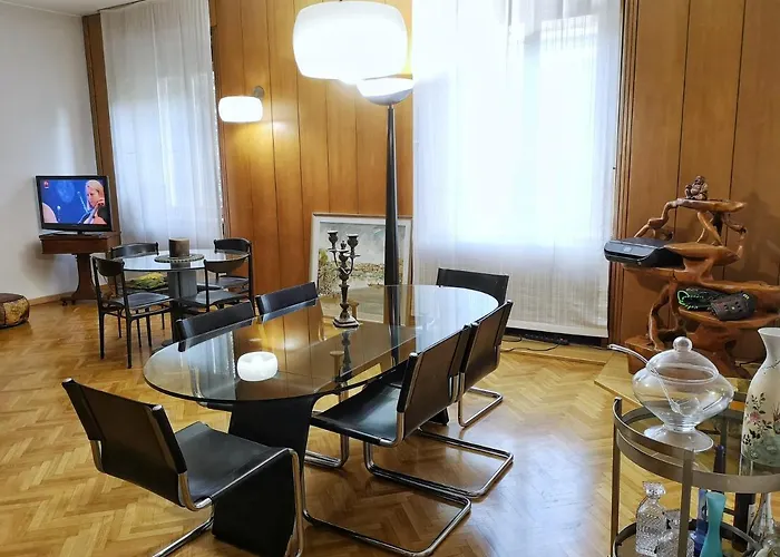 Bed & Breakfast Laura's 4*